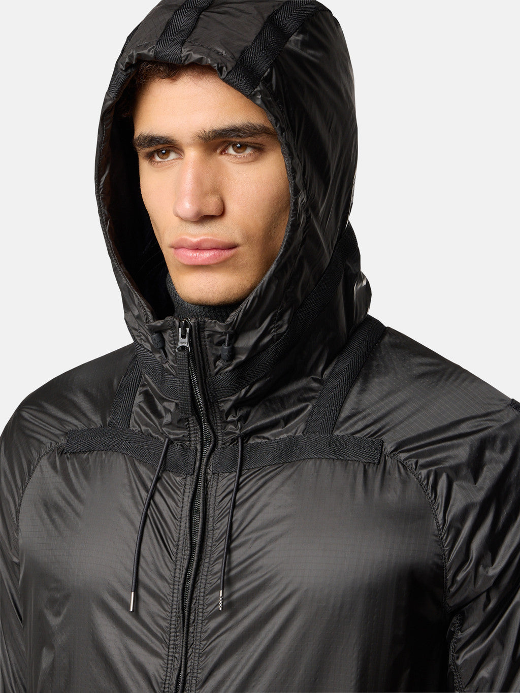 Q100008 RIPSTOP LIGHT HT NYLON