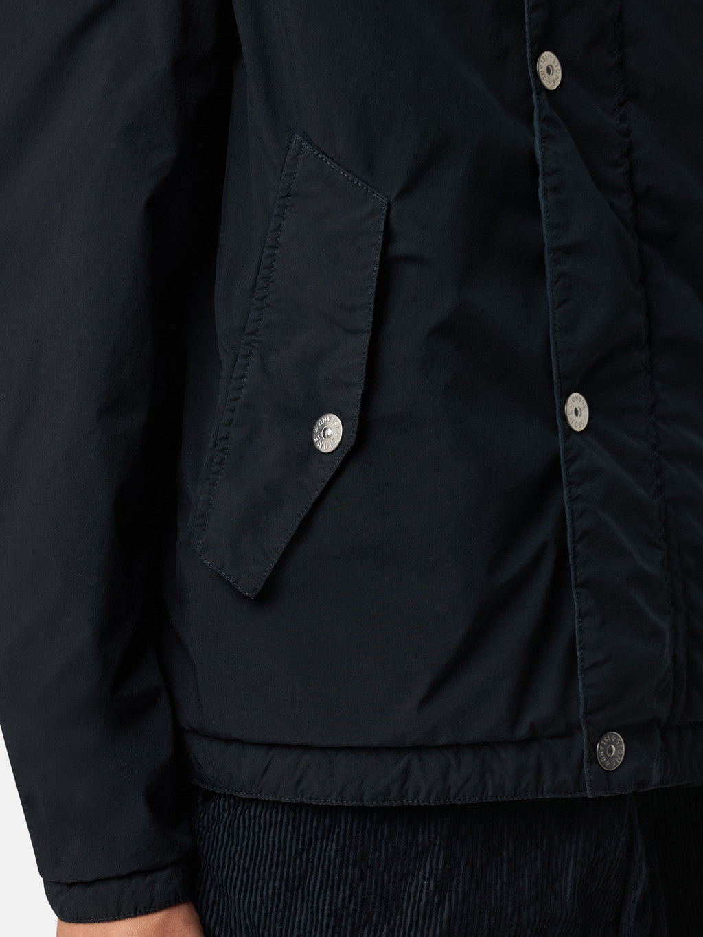 Q100015 LIGHT COMPACT TOUCH POLY-TC, 60% RECYCLED POLYESTER